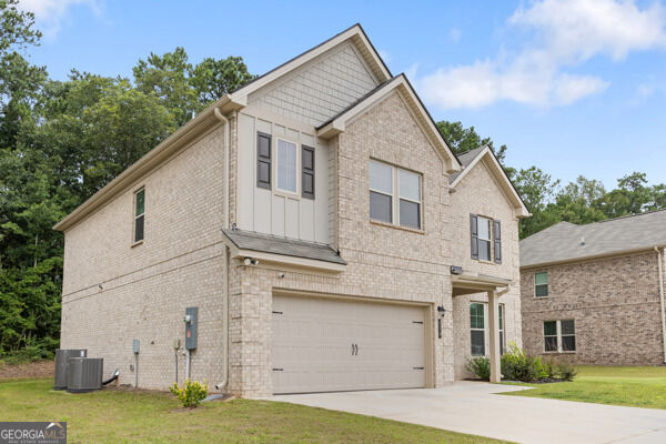 116 Cabin Way Property Photo 3