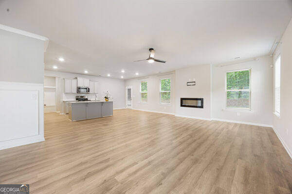 116 Cabin Way Property Photo 8