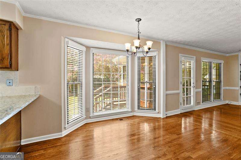2209 Concord Square Ne Property Photo 11