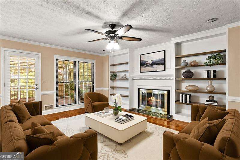 2209 Concord Square Ne Property Photo 13