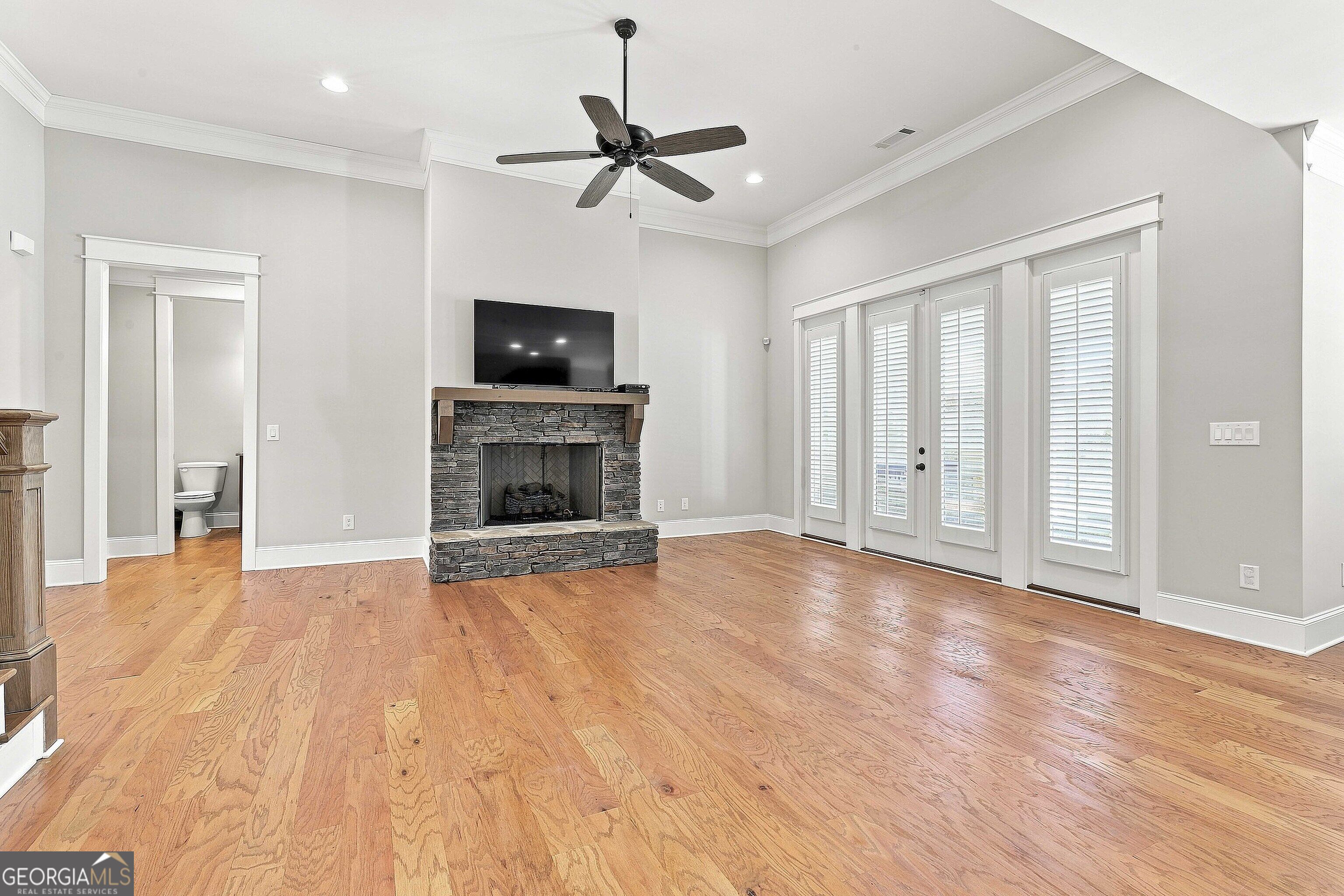 115 Grae Court Property Photo 21