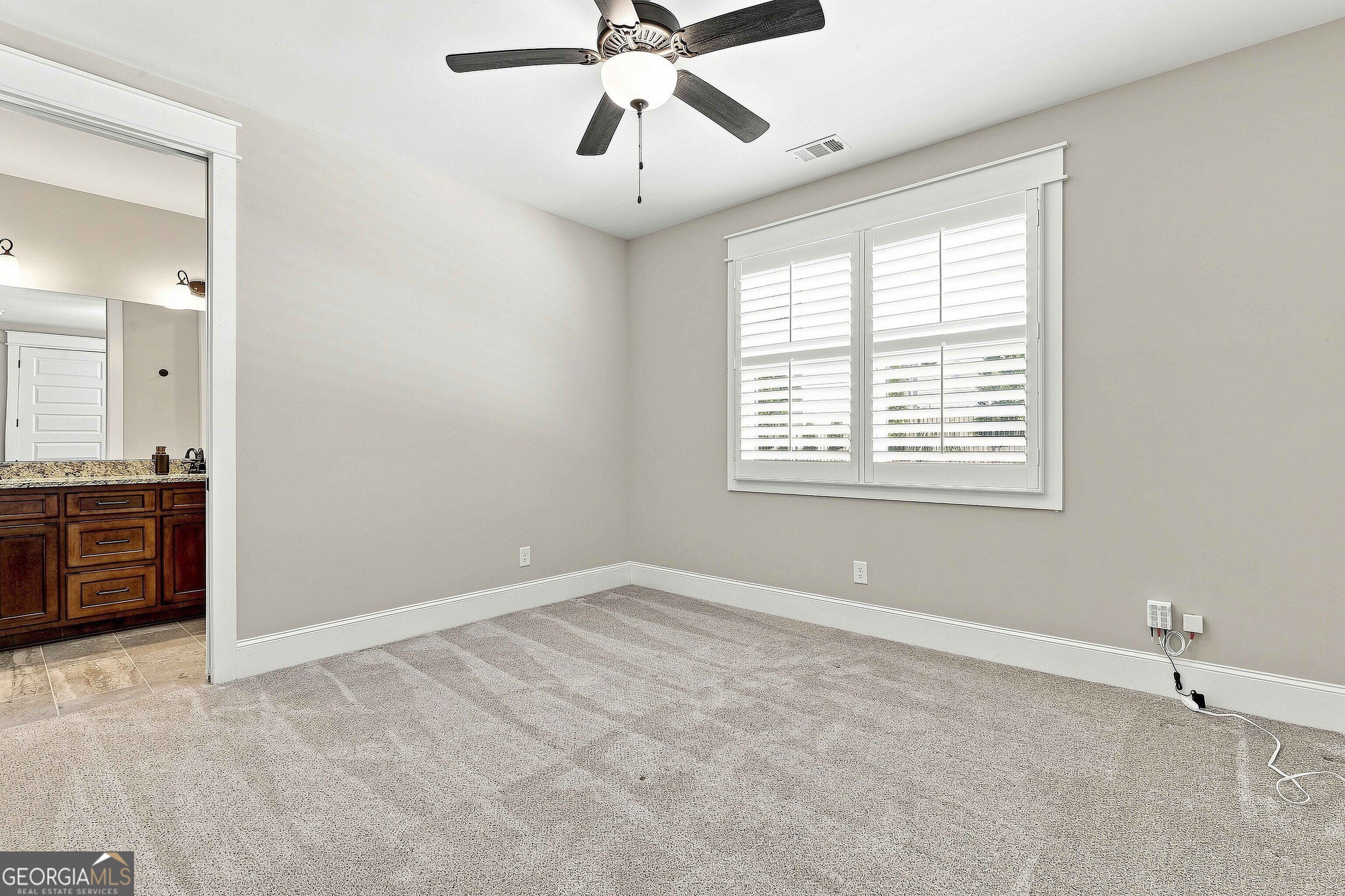 115 Grae Court Property Photo 41