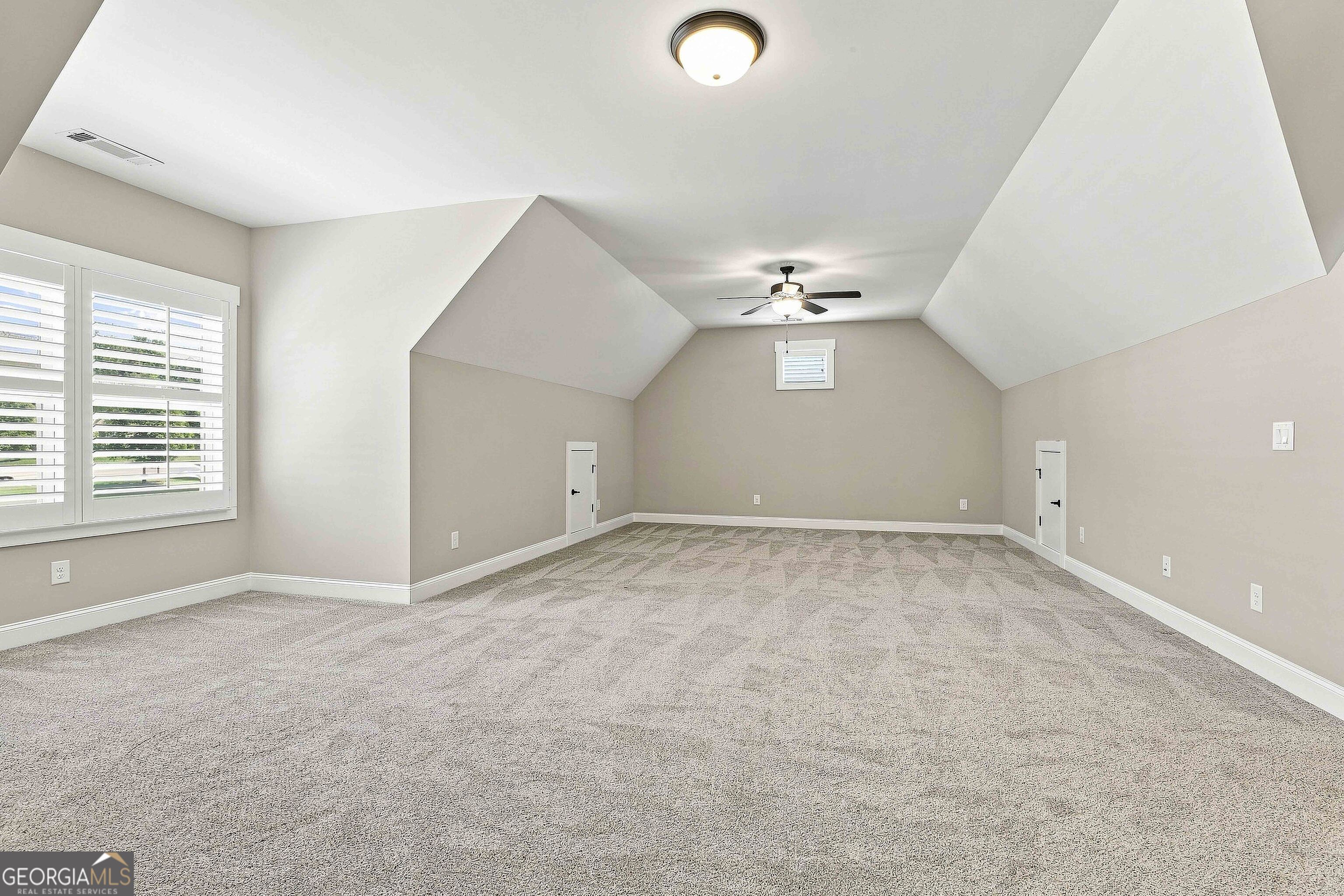 115 Grae Court Property Photo 44