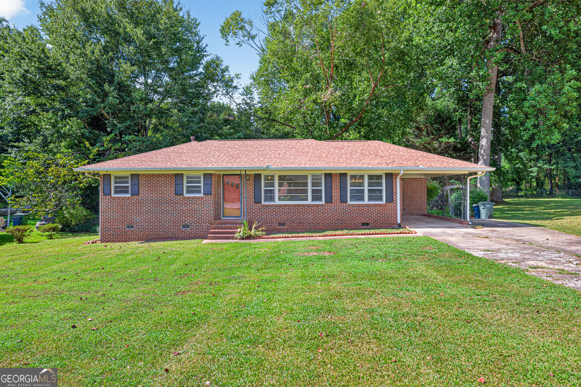 1305 Greenview Drive