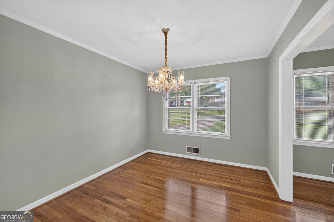 1305 Greenview Drive Property Photo 18