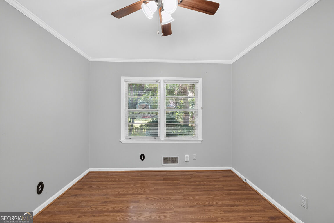 1305 Greenview Drive Property Photo 20