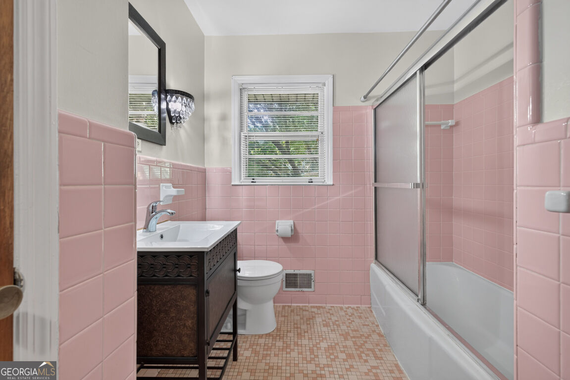 1305 Greenview Drive Property Photo 23