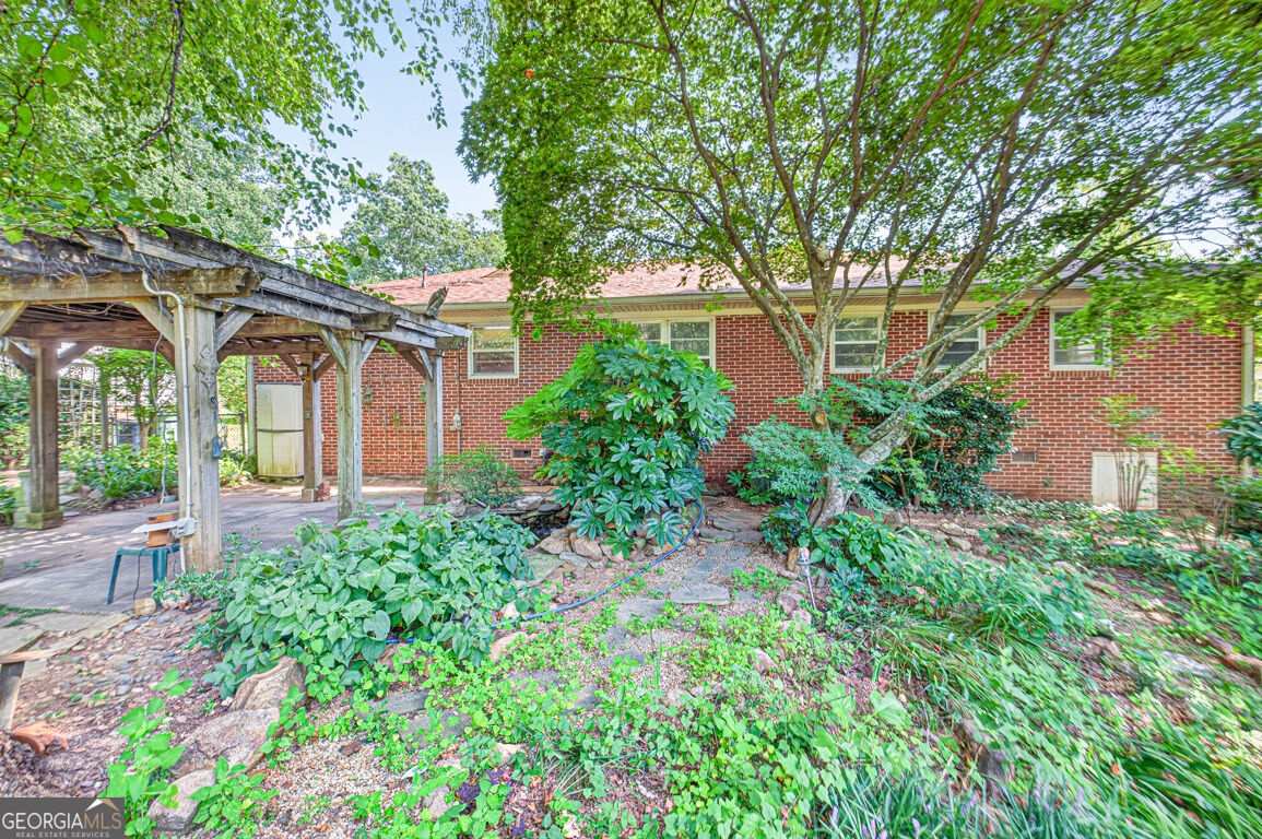 1305 Greenview Drive Property Photo 39