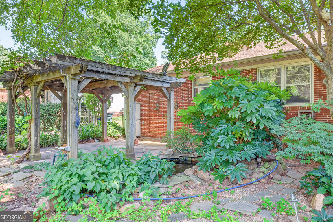 1305 Greenview Drive Property Photo 40