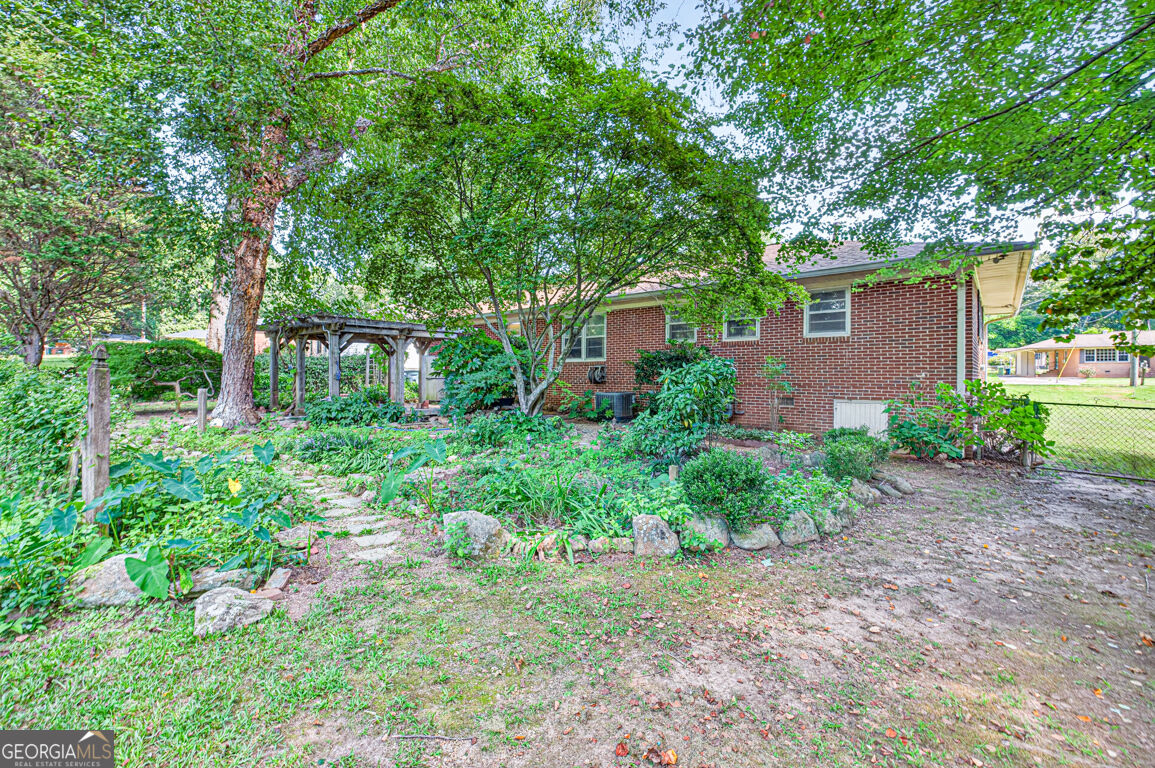 1305 Greenview Drive Property Photo 45
