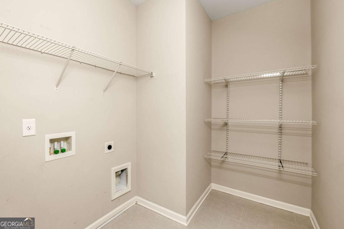 753 Se Hamilton Circle Property Photo 18
