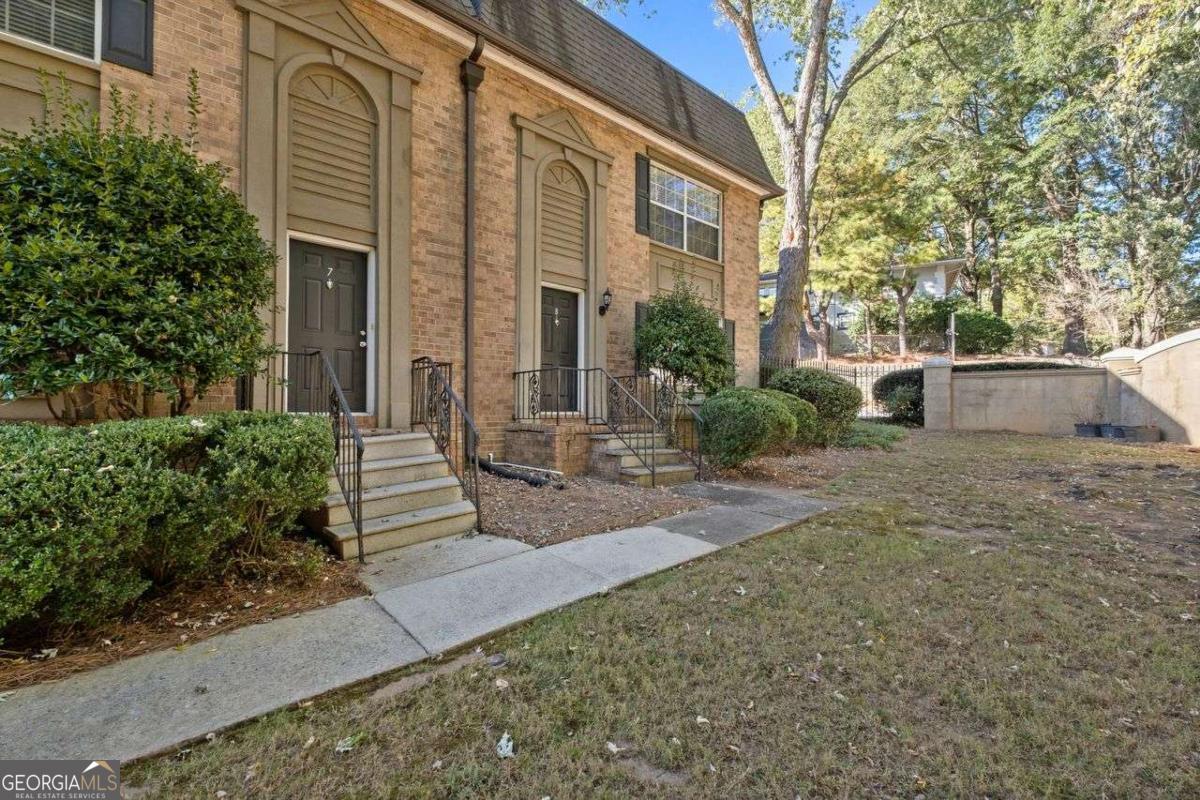 6980 Roswell Road # A8 Property Photo 20