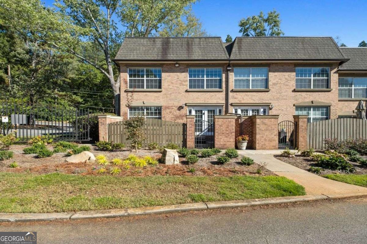 6980 Roswell Road # A8 Property Photo 25