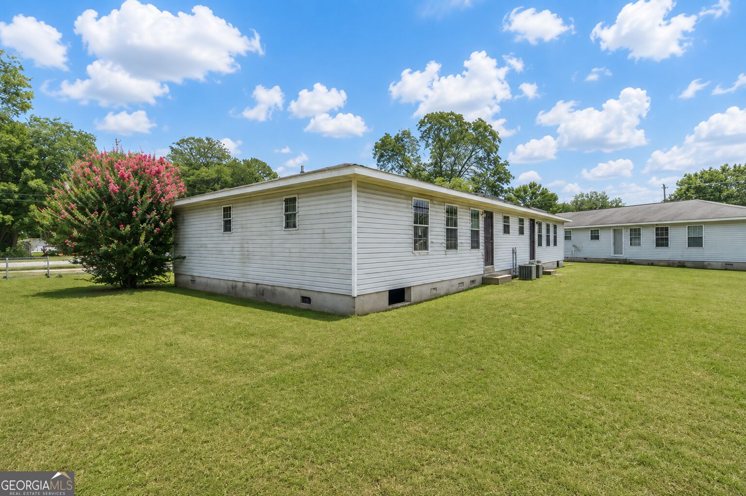 210 Perry Railroad Property Photo 3