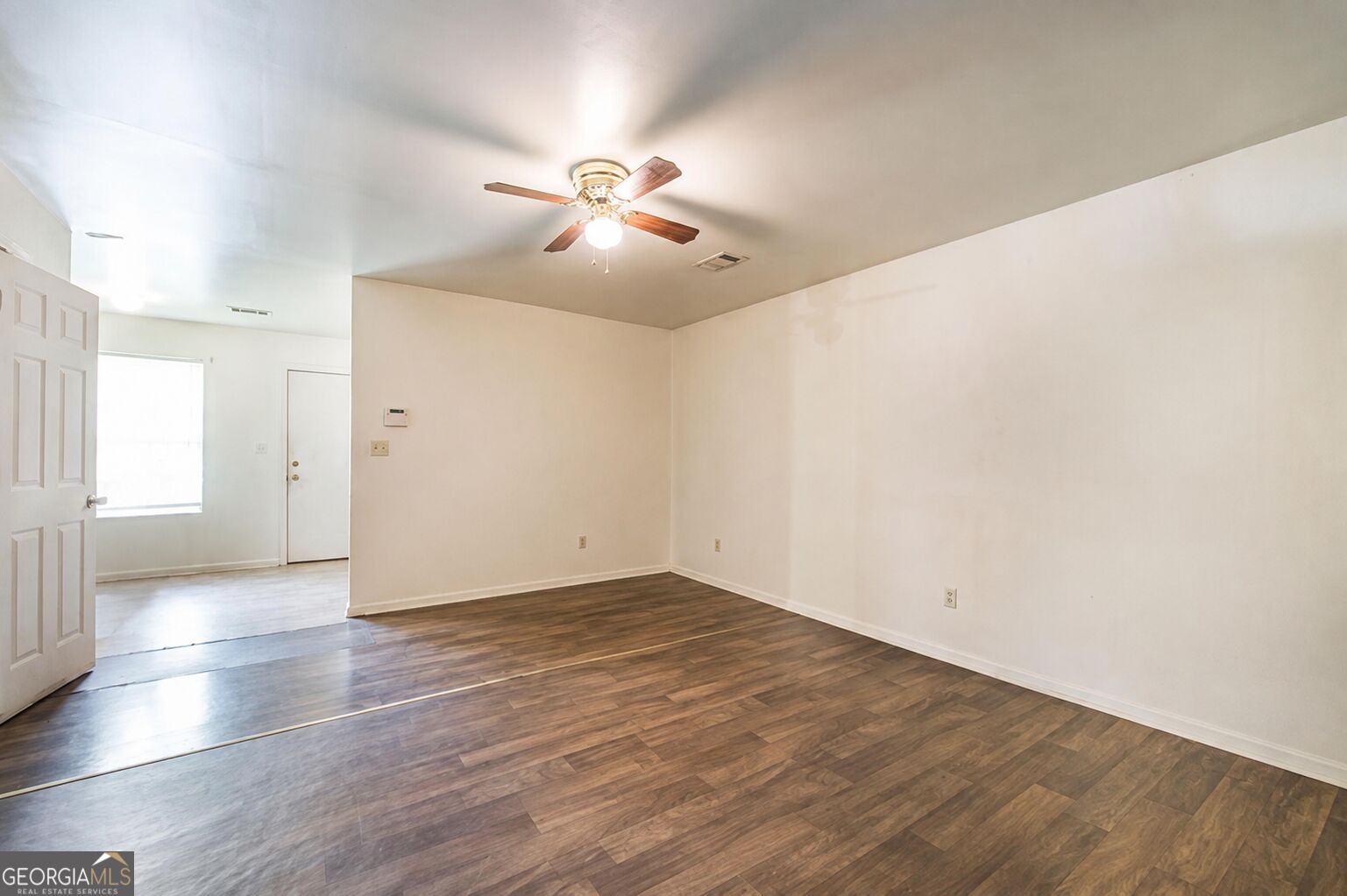 210 Perry Railroad Property Photo 5