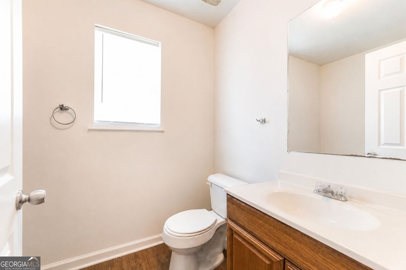 210 Perry Railroad Property Photo 11