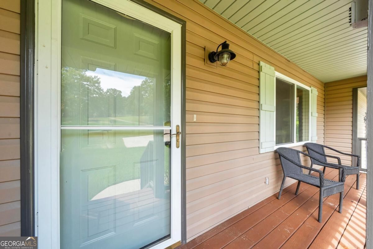132 Island Drive Property Photo 9
