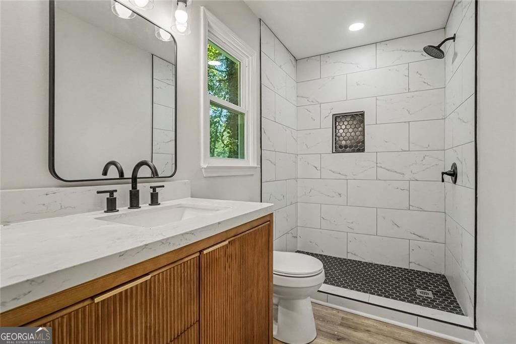 137 Farmington Drive Property Photo 1