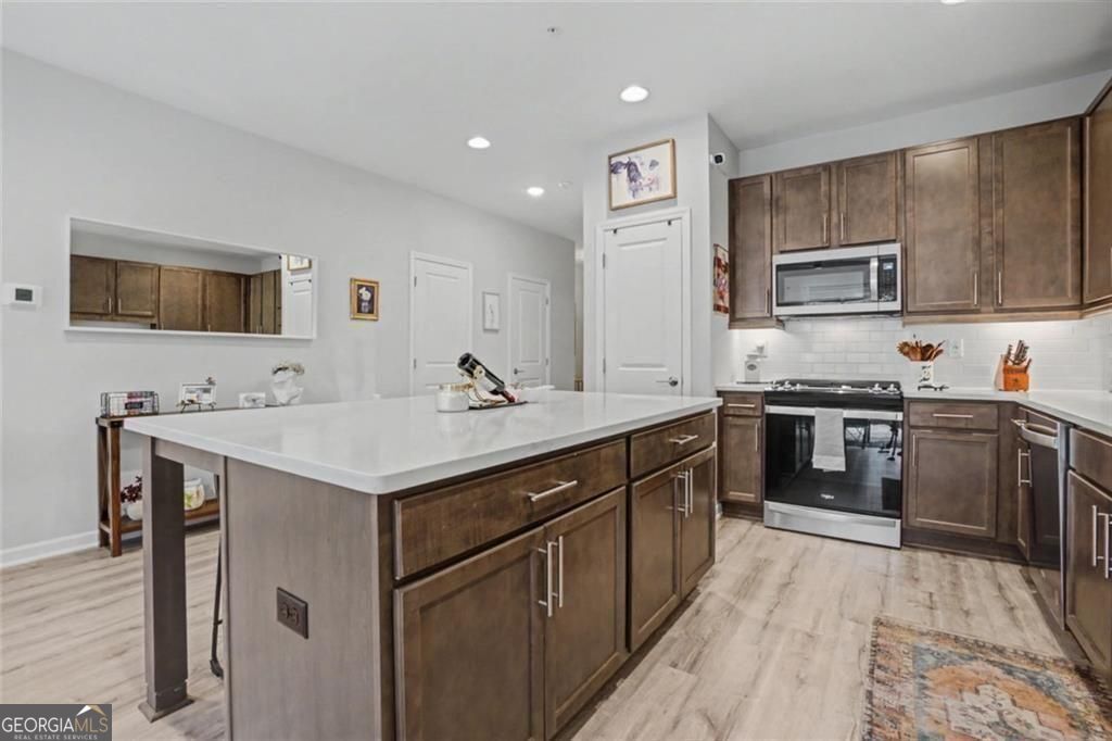 2913 Ilir Manor Nw Property Photo 9