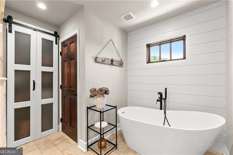 4135 Leach Road Property Photo 36