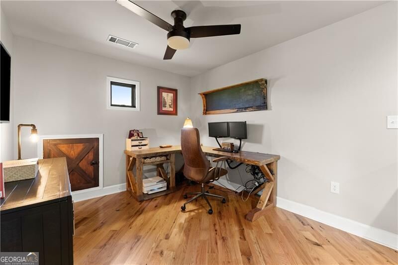 4135 Leach Road Property Photo 40