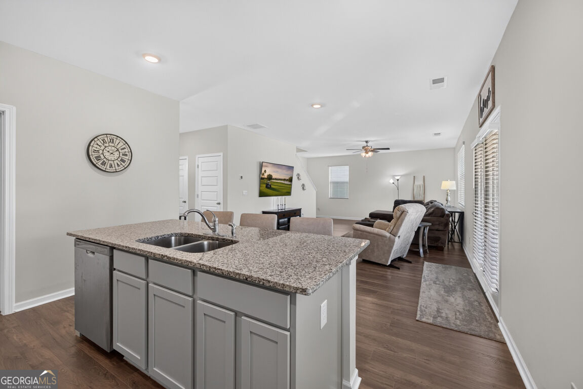 120 Champlain Road Property Photo 14