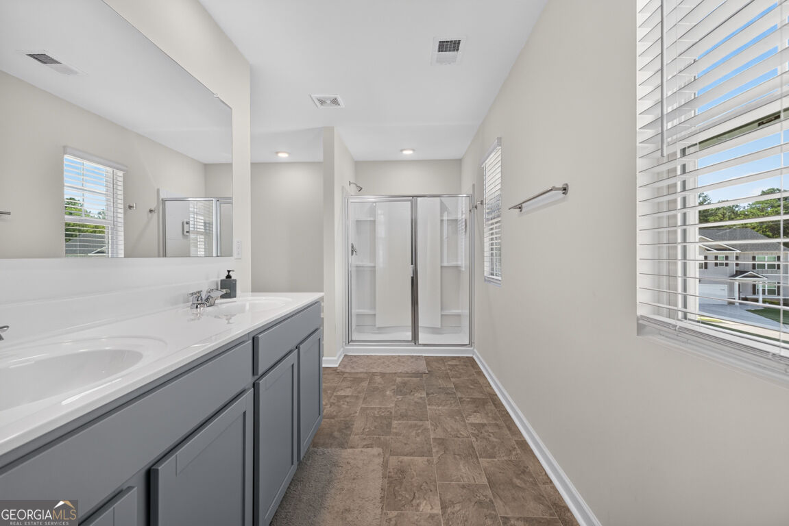 120 Champlain Road Property Photo 26