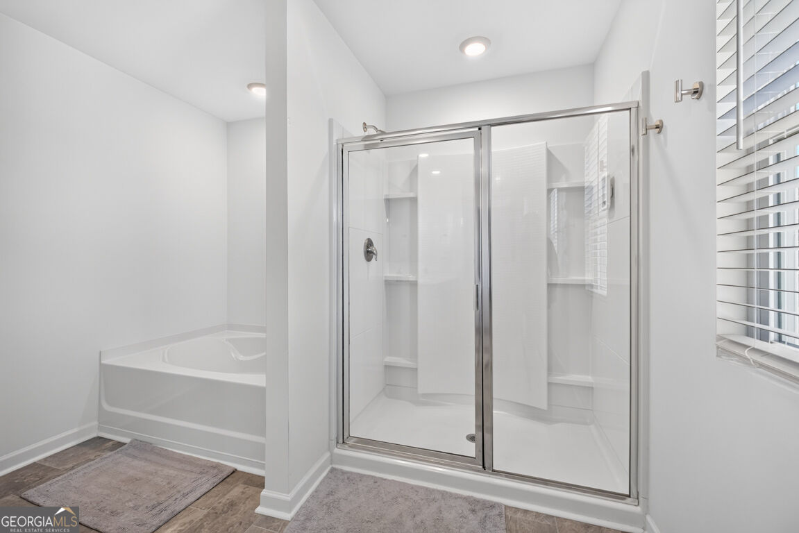 120 Champlain Road Property Photo 28