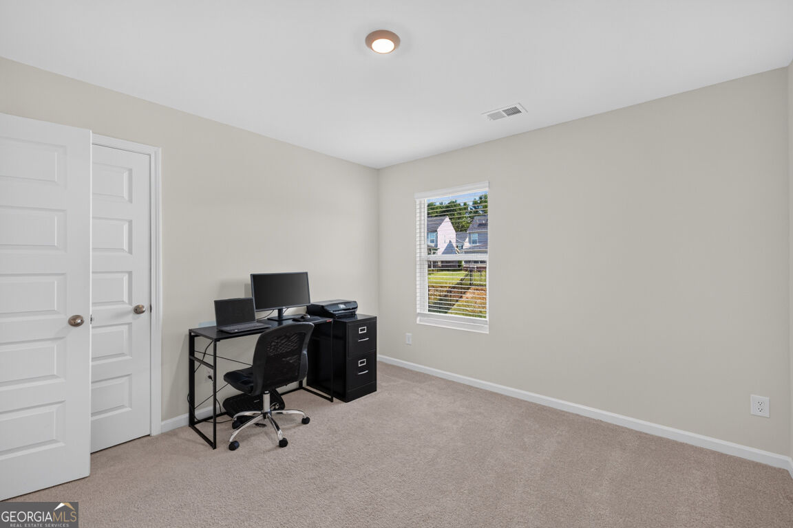120 Champlain Road Property Photo 33