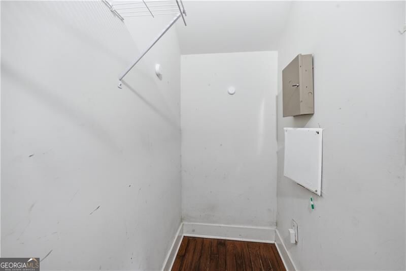 5825 Radford Loop Property Photo 17