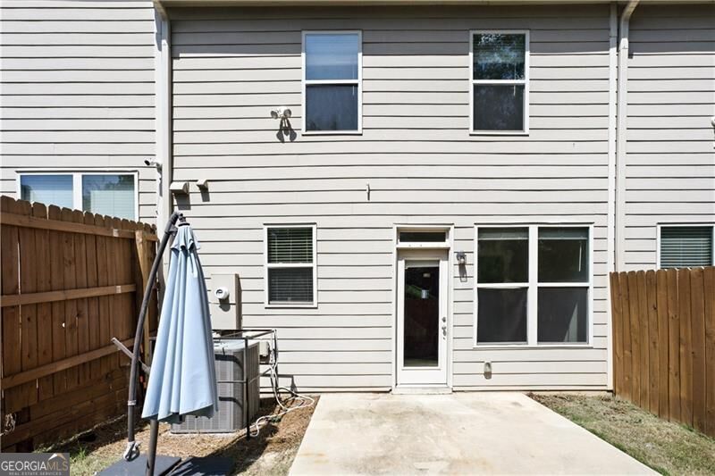 5825 Radford Loop Property Photo 32