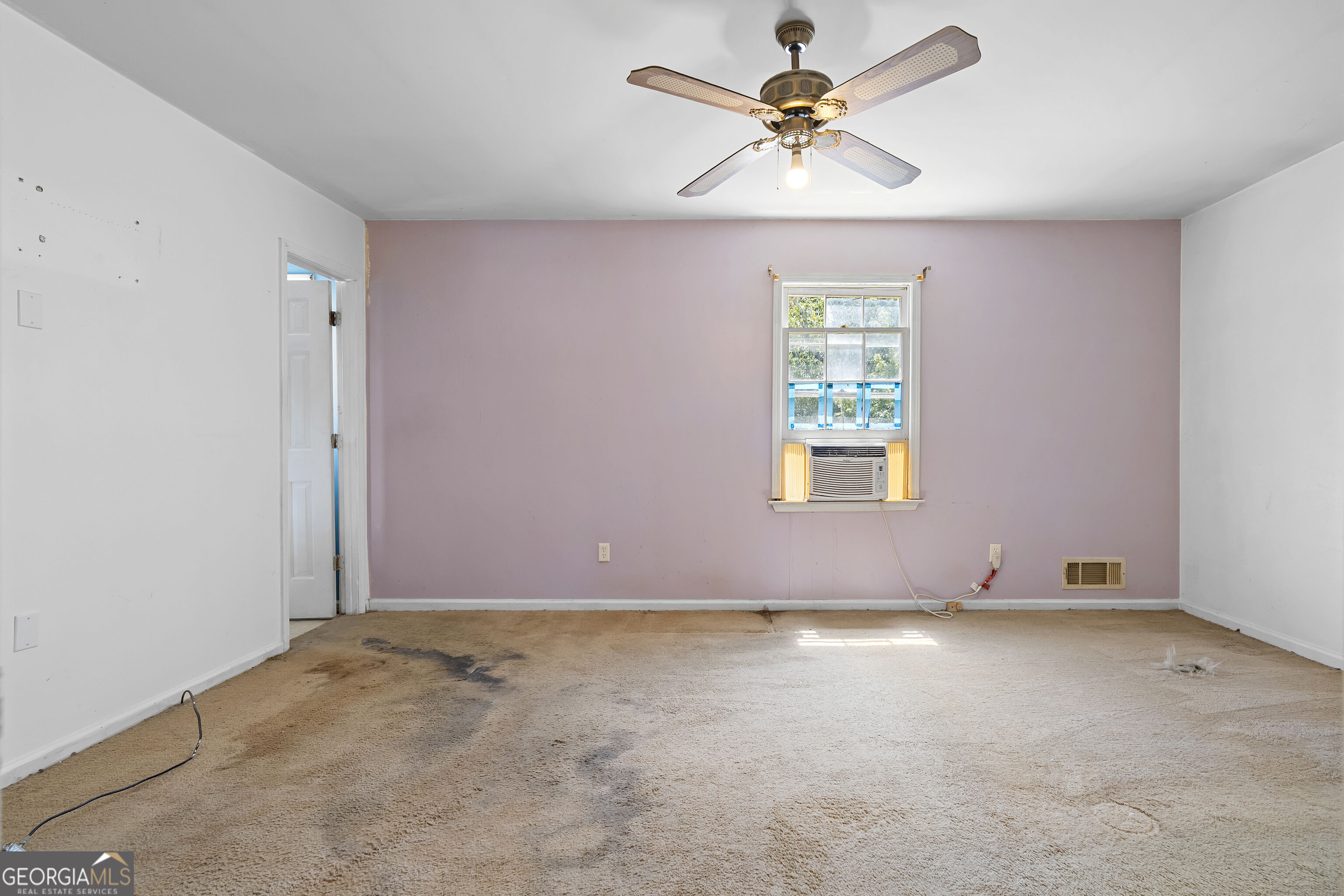 1560 Rose Garden Lane Property Photo 16