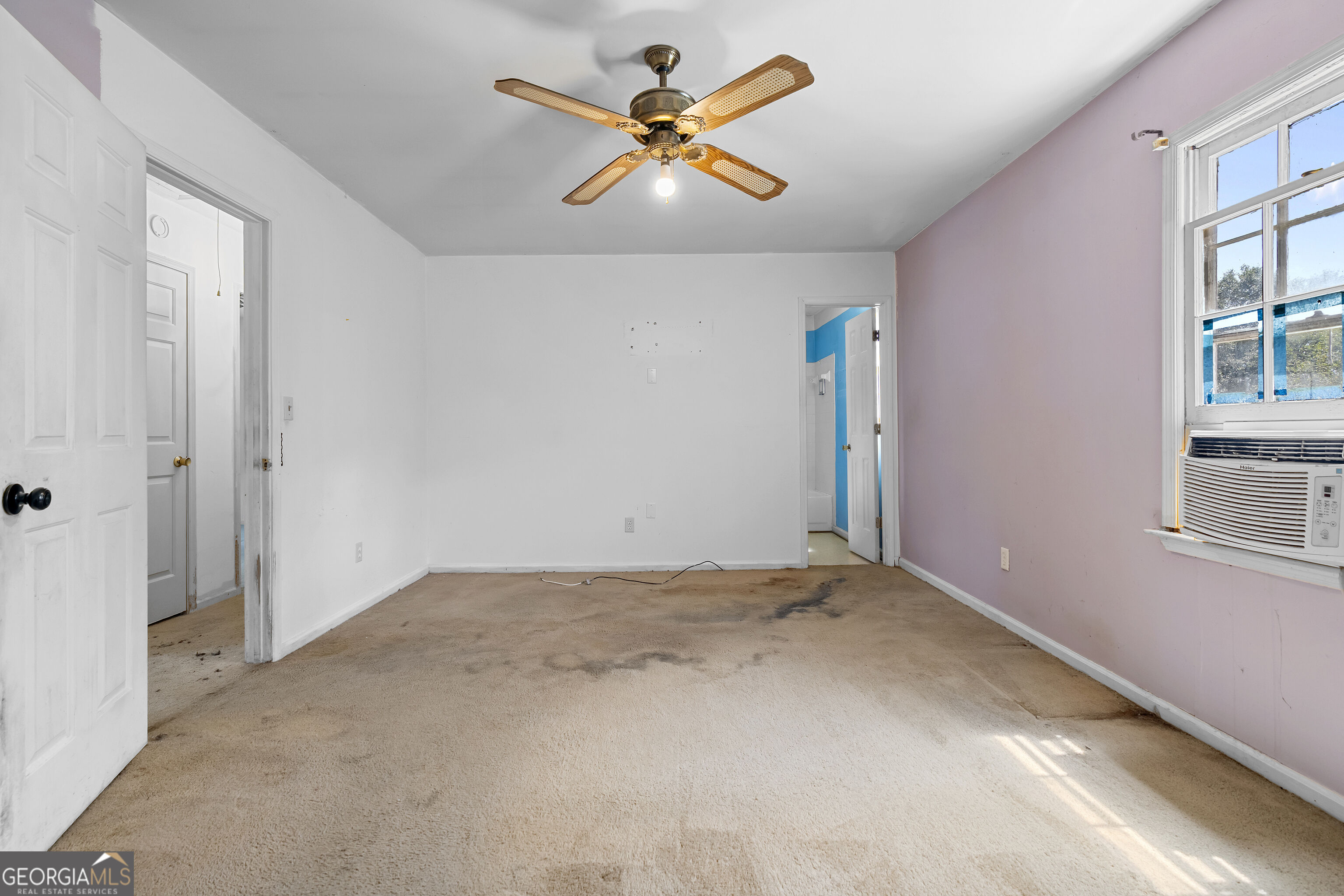 1560 Rose Garden Lane Property Photo 17