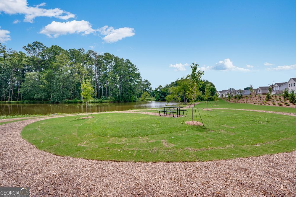 1673 Fawlocke Run Property Photo 4