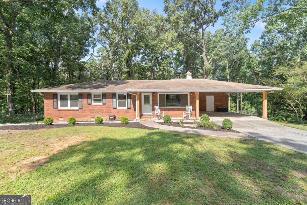 143 Mountainview Circle Property Photo 1