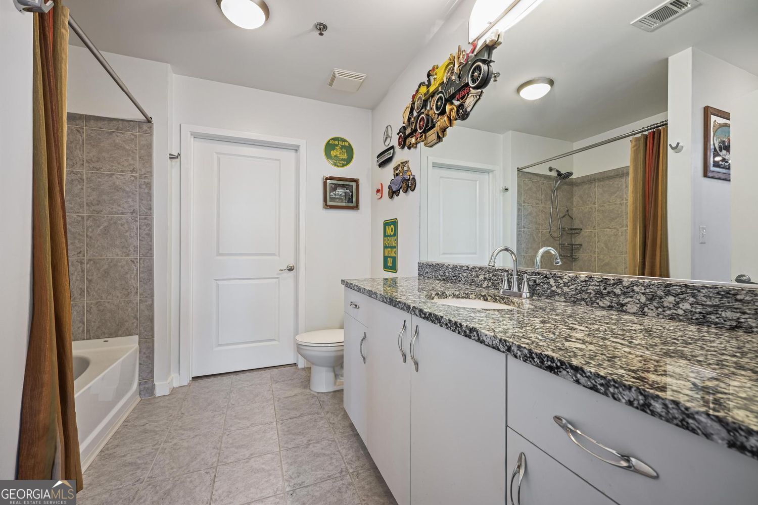 250 Pharr Road Ne # 707 Property Photo 17