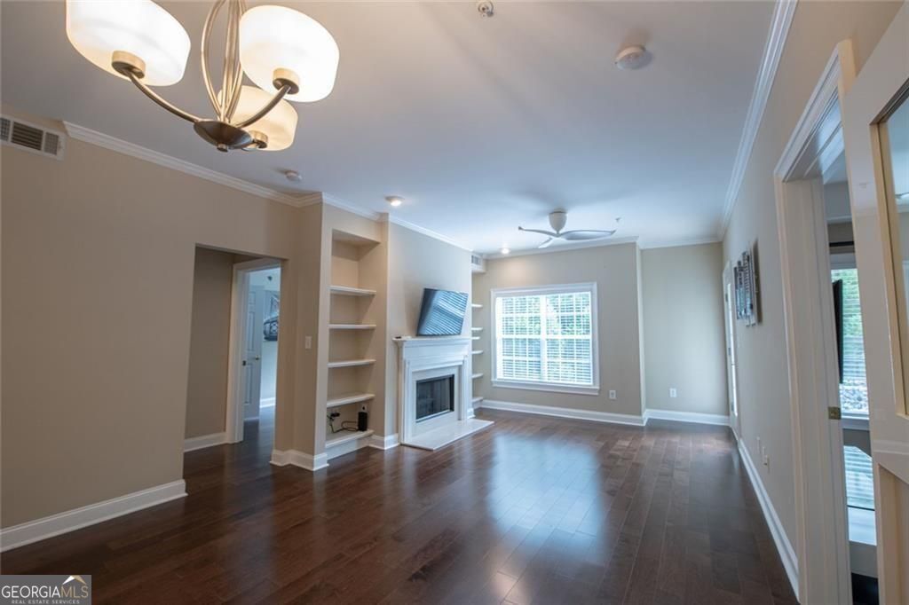3275 Ne Lenox Road Ne # 207 Property Photo 8