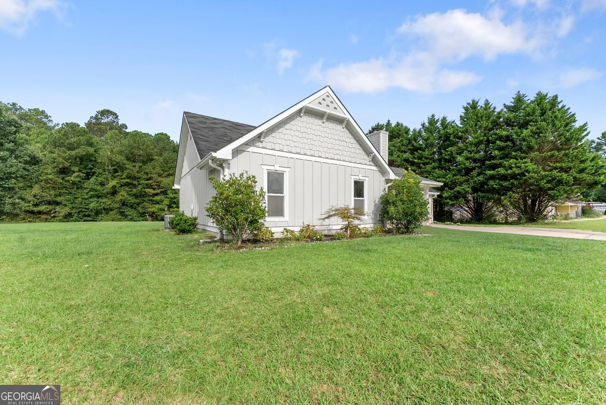 238 Red Rider Road Property Photo 5