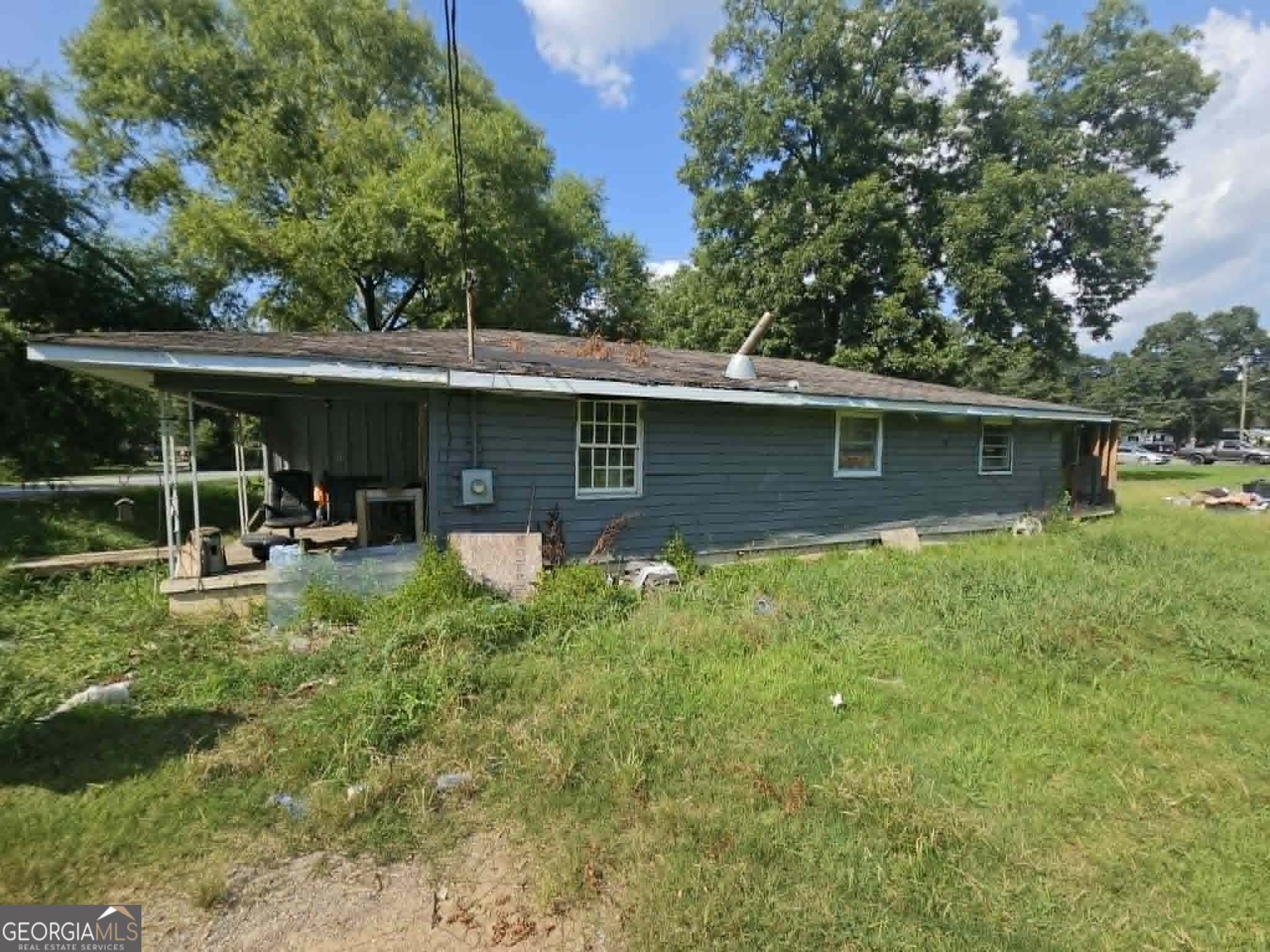 1105 Vann Drive Property Photo 3