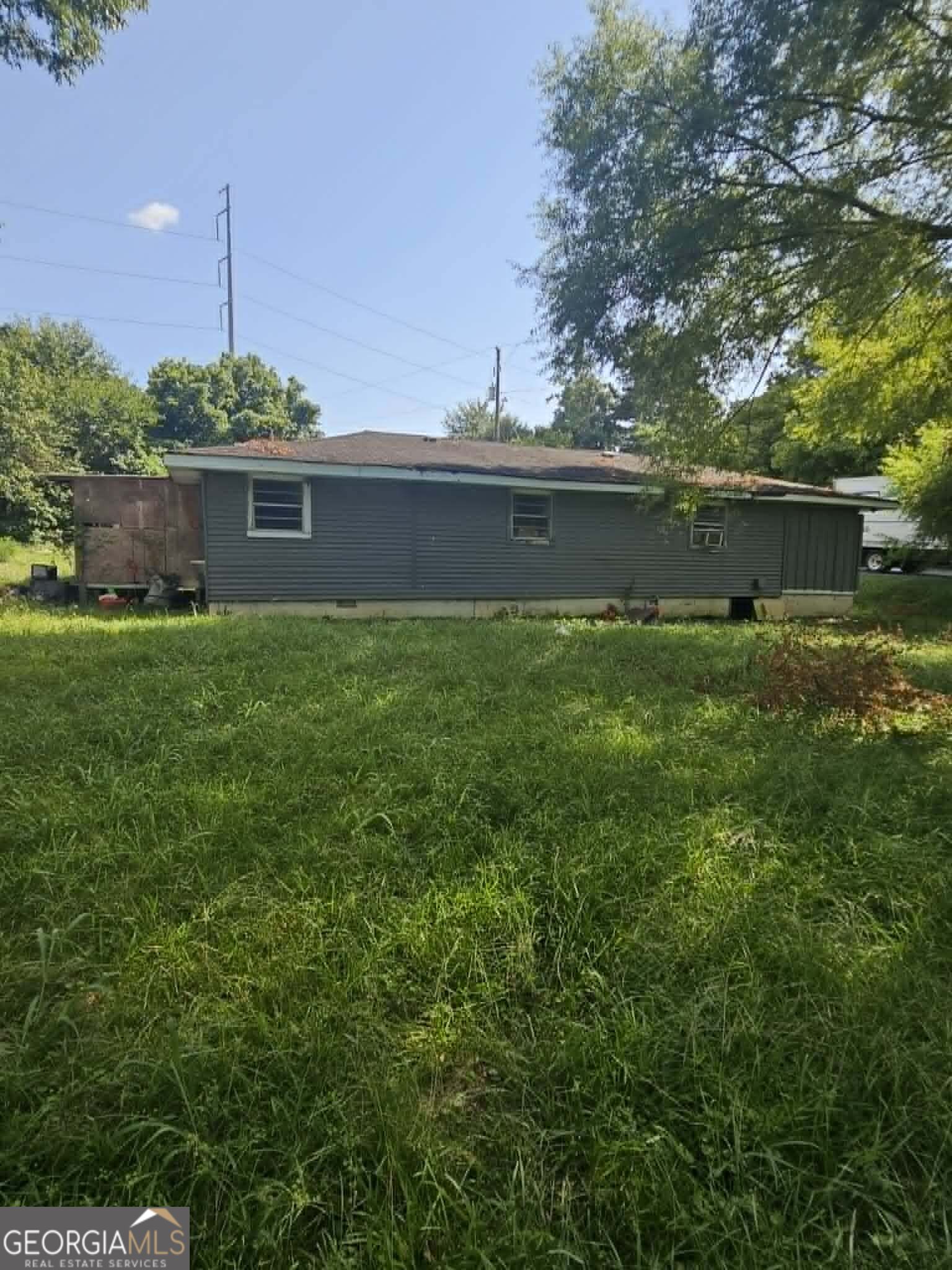1105 Vann Drive Property Photo 5