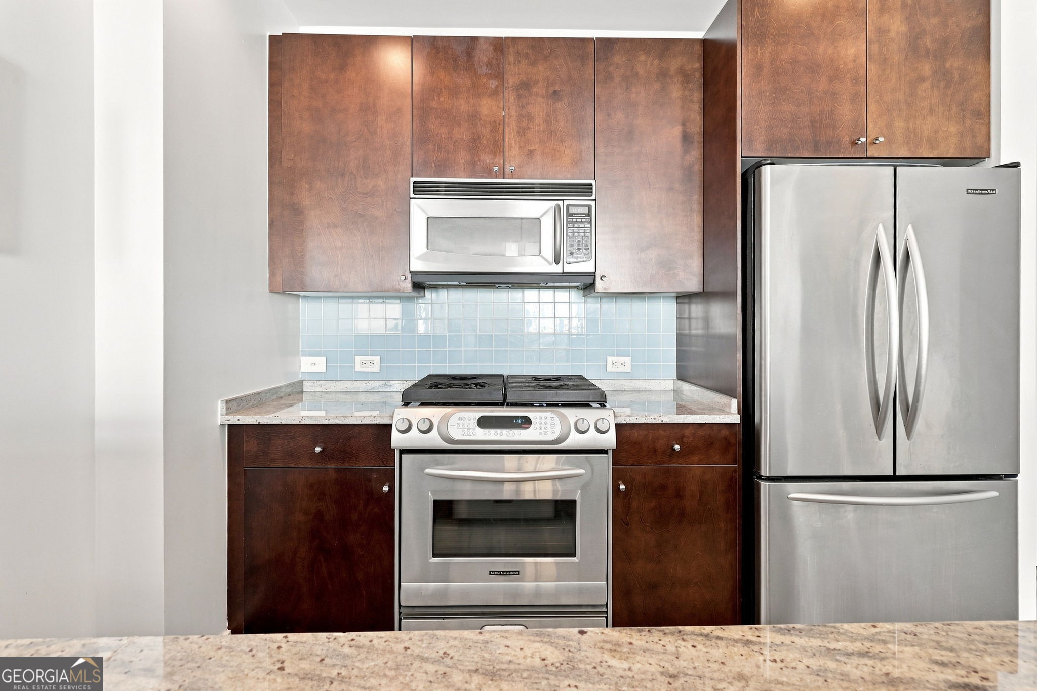 905 Juniper Street Ne # 612 Property Photo 13