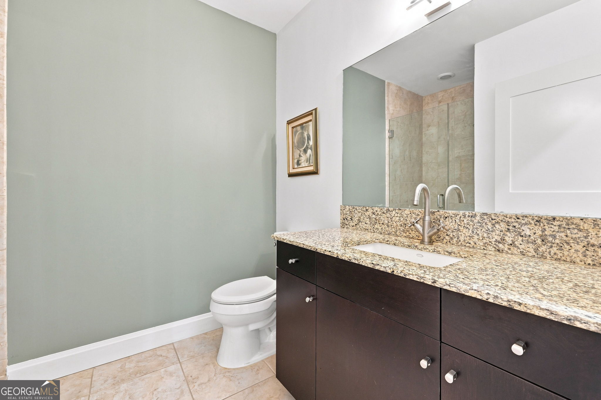 905 Juniper Street Ne # 612 Property Photo 25