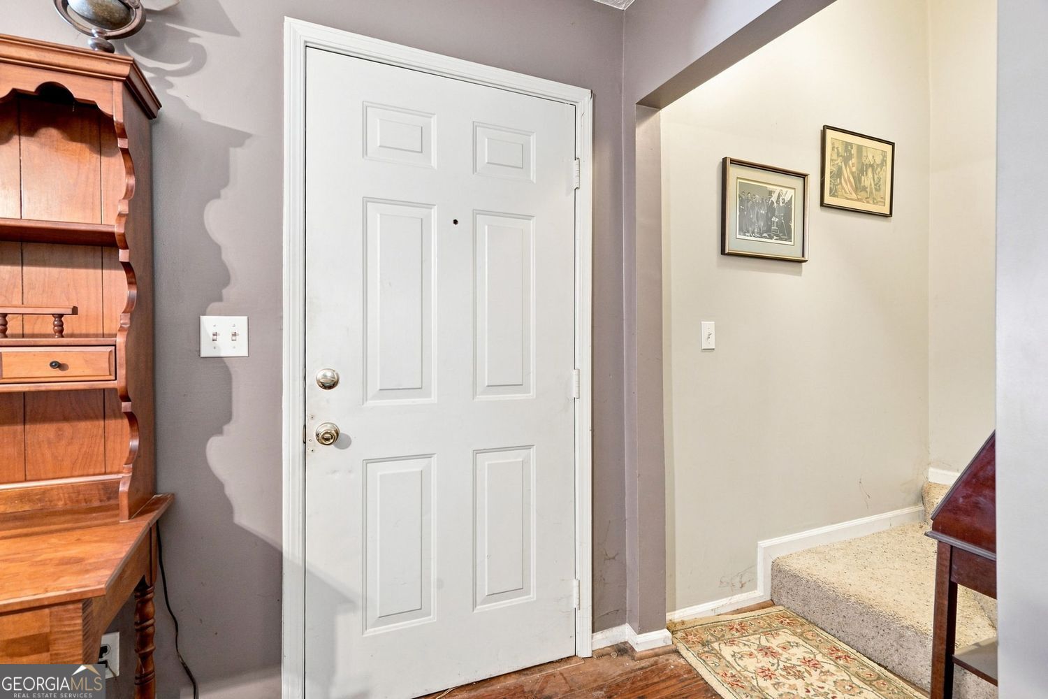 2152 Red Rose Lane Property Photo 3