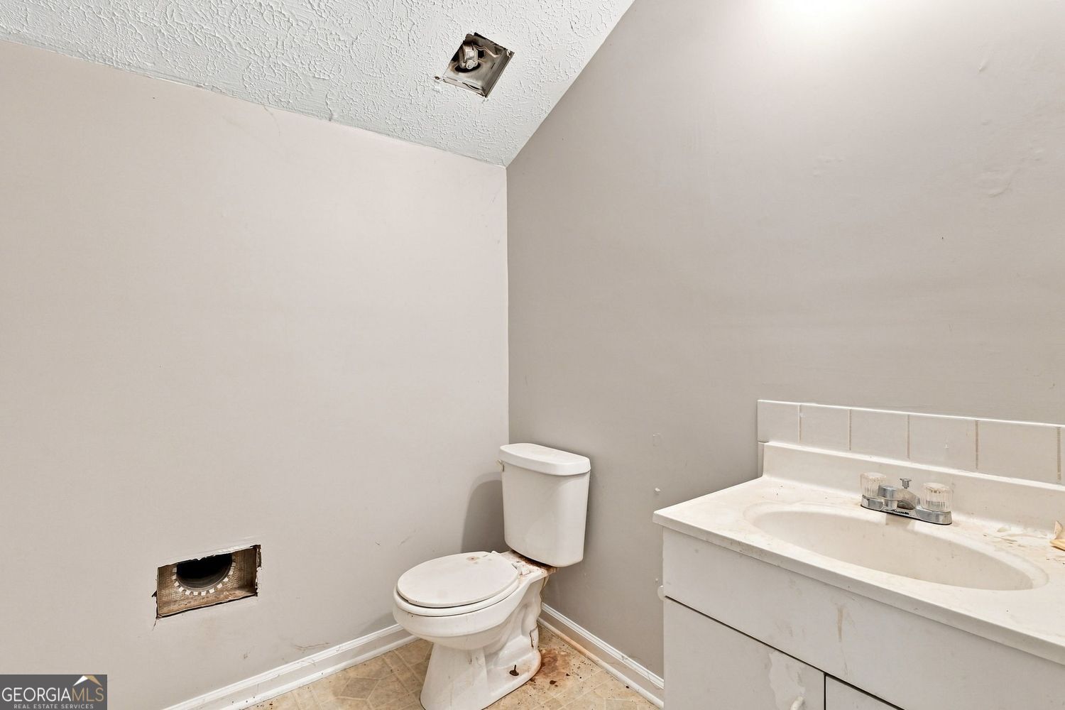 2152 Red Rose Lane Property Photo 13