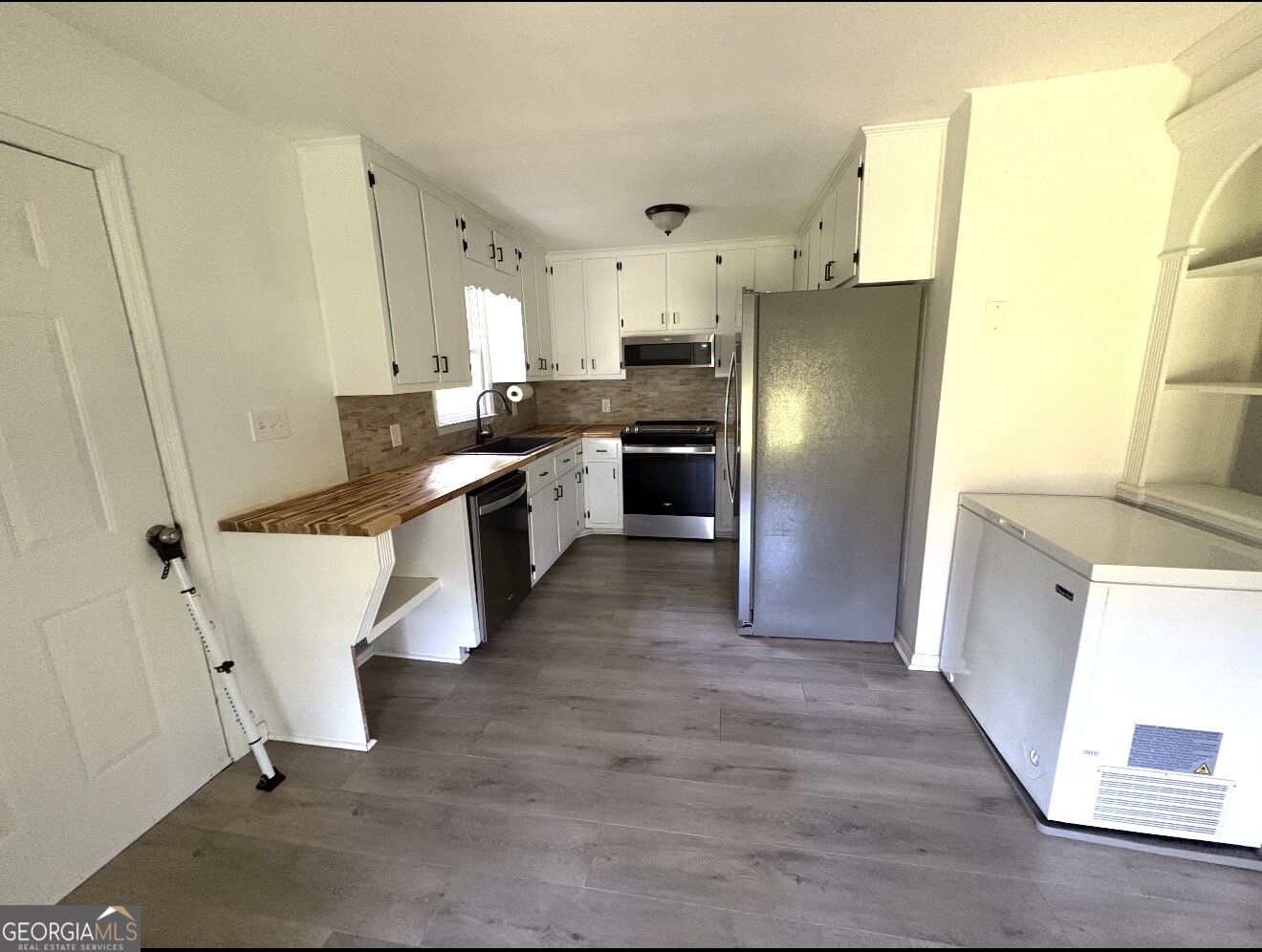 1468 Highway 41 N Property Photo 3