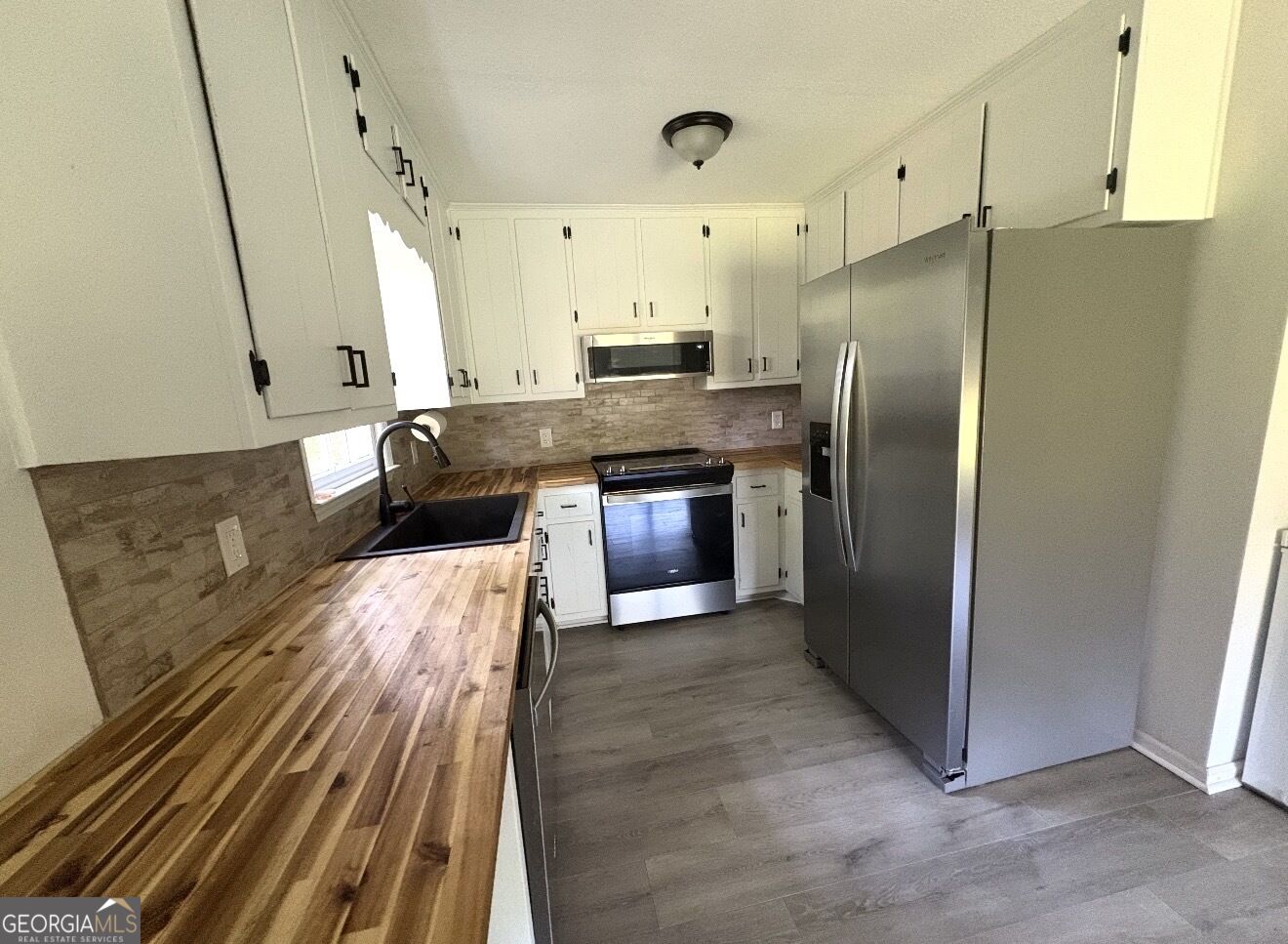 1468 Highway 41 N Property Photo 4