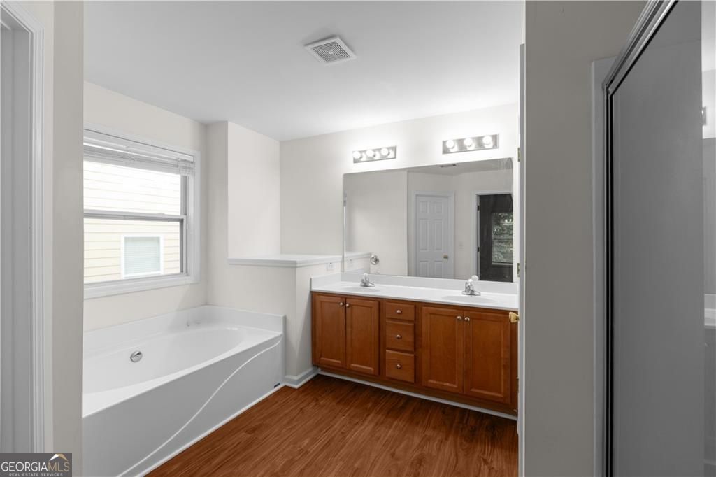 3127 Wyesham Circle Property Photo 32