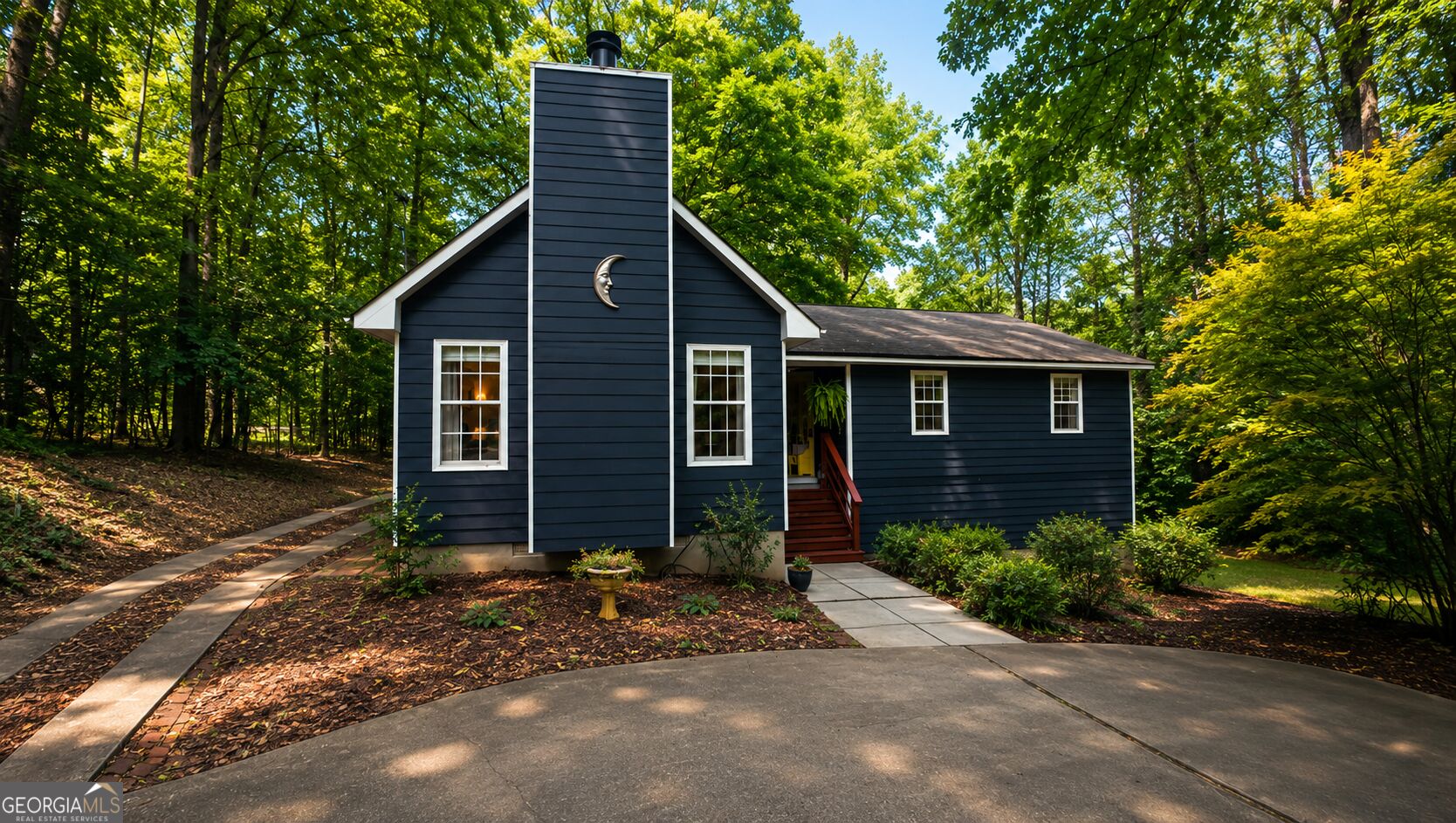 125 Maple Place Property Photo 1