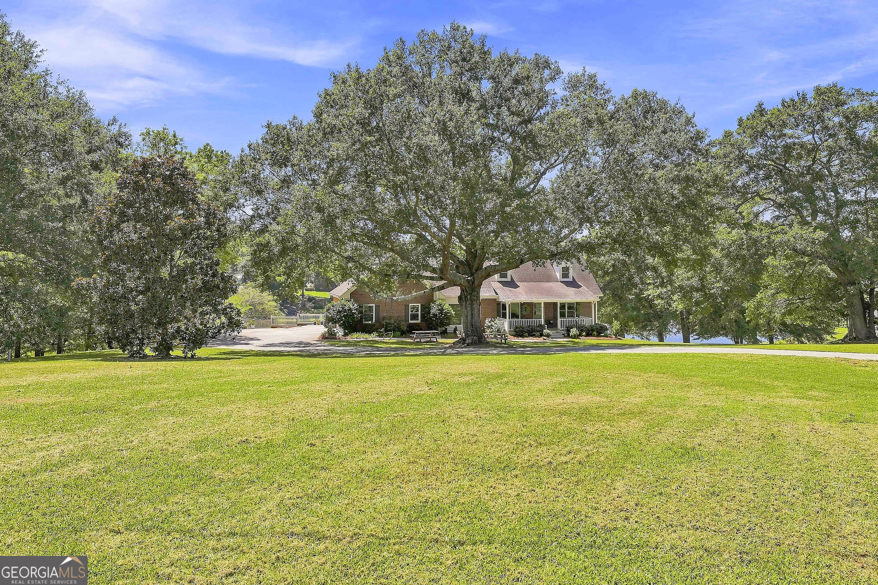 245 Pine Knott Road Property Photo 6
