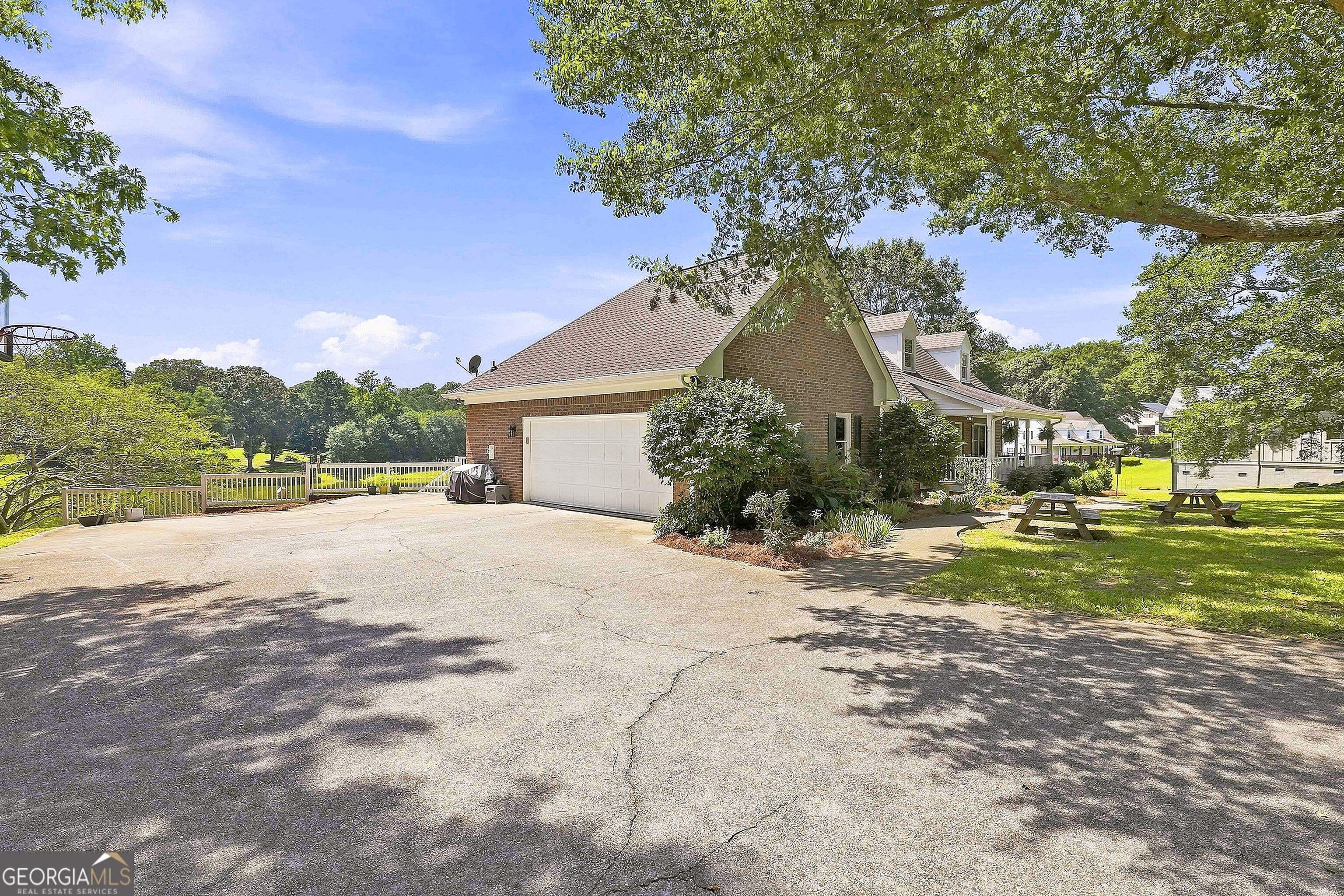 245 Pine Knott Road Property Photo 13